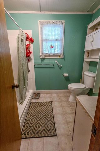 1104 W 4th Street, Coffeyville, KS 67337