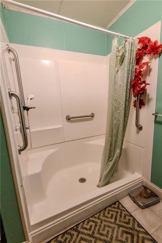 1104 W 4th Street, Coffeyville, KS 67337