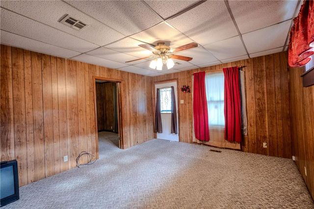 1104 W 4th Street, Coffeyville, KS 67337