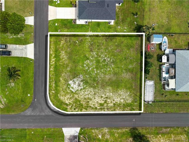 1320 NE 19th ST, Cape Coral, FL 33909