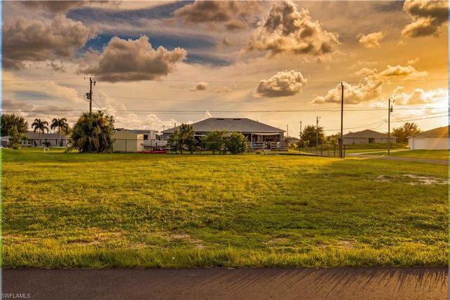 1320 NE 19th ST, Cape Coral, FL 33909