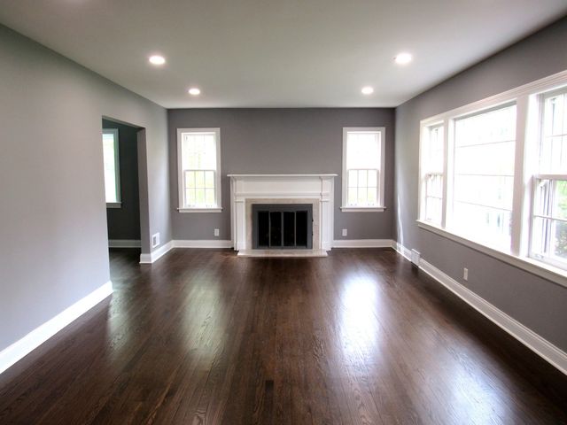 12617 S 74th Avenue, Palos Heights, IL 60463