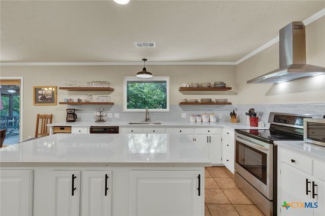 1380 Ponderosa Drive, New Braunfels, TX 78132