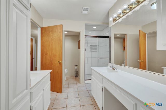 1380 Ponderosa Drive, New Braunfels, TX 78132
