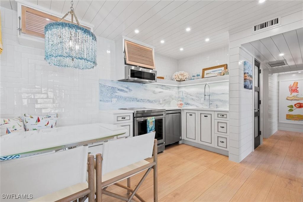 1215 Edington PL C-4X, Marco Island, FL 34145