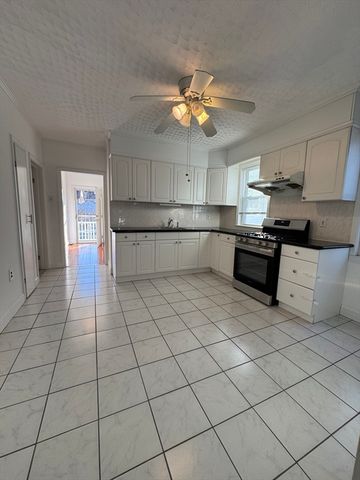 190 Sylvan St. 190, Malden, MA 02148