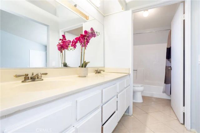 12335 Hilldale Court, Pacoima, CA 91331