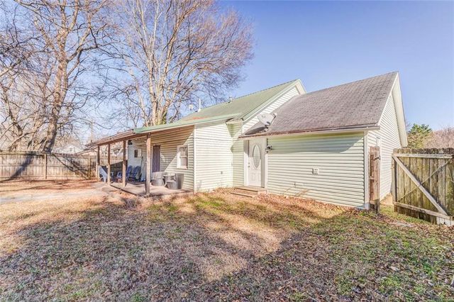 30 N Oak Street, Aragon, GA 30104