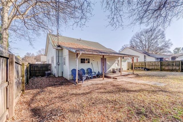 30 N Oak Street, Aragon, GA 30104