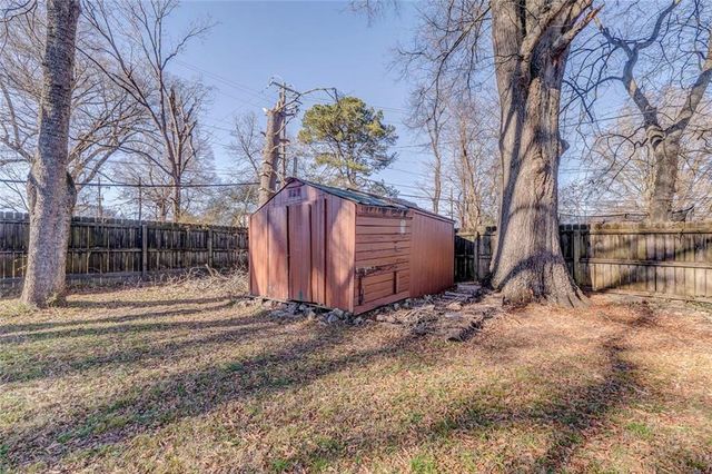 30 N Oak Street, Aragon, GA 30104