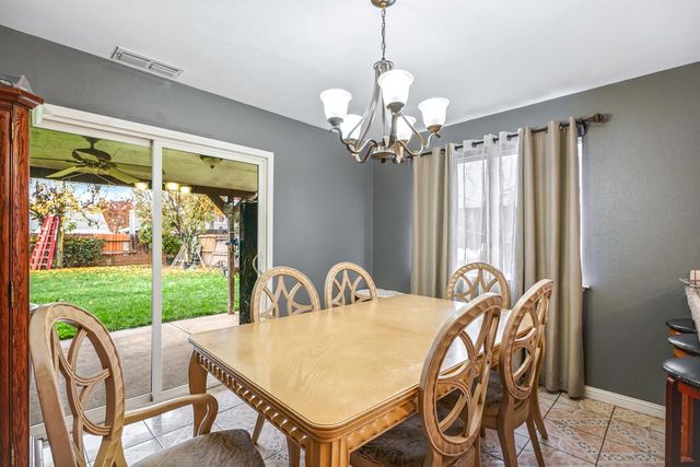 1755 3rd St, Lincoln, CA 95648