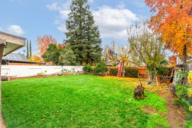 1755 3rd St, Lincoln, CA 95648