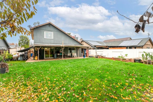 1755 3rd St, Lincoln, CA 95648