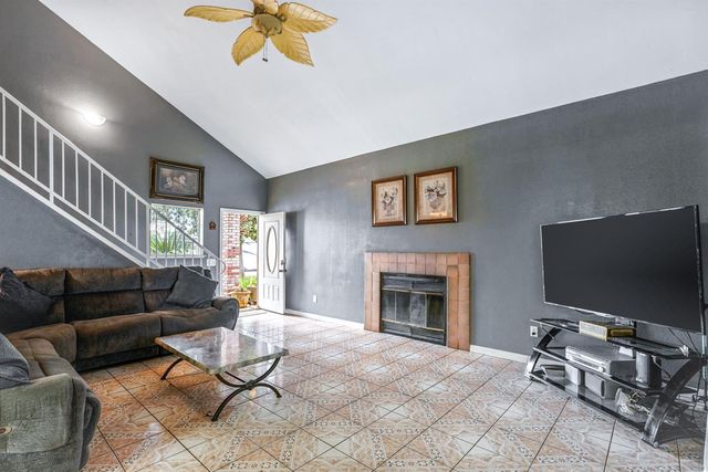 1755 3rd St, Lincoln, CA 95648