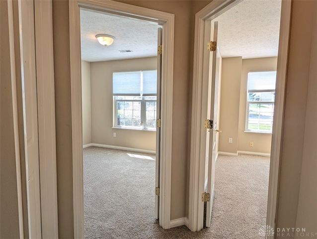 107 Settlers Trail, Englewood, OH 45322
