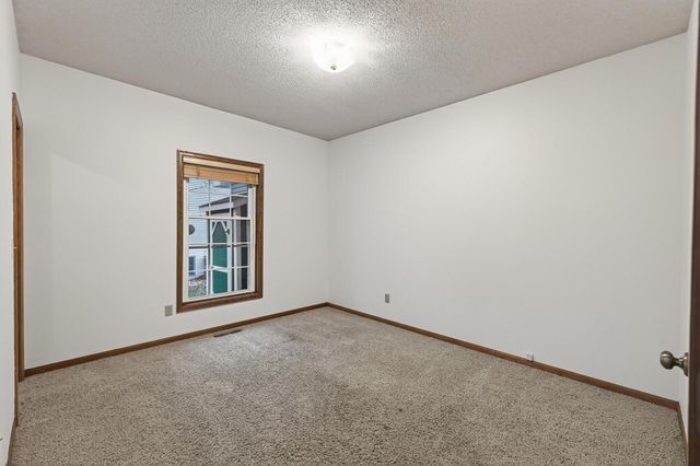 13182 Zion Street NW, Coon Rapids, MN 55448