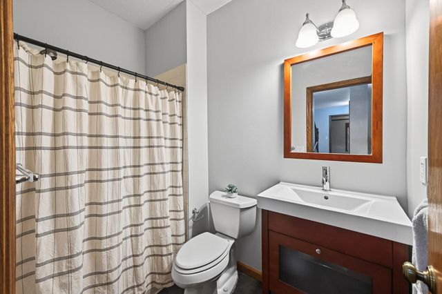 13182 Zion Street NW, Coon Rapids, MN 55448