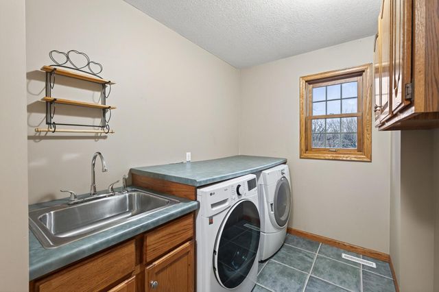 13182 Zion Street NW, Coon Rapids, MN 55448