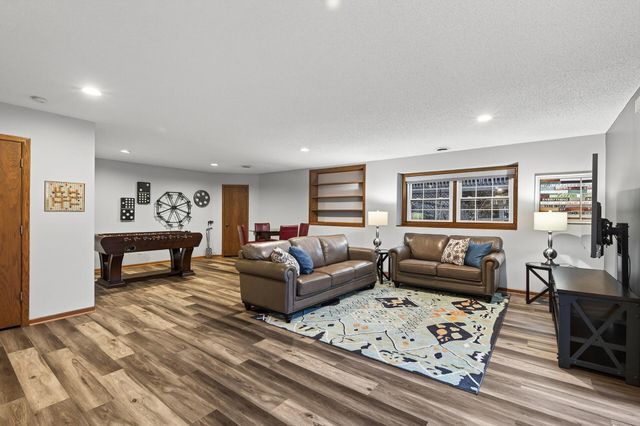 13182 Zion Street NW, Coon Rapids, MN 55448