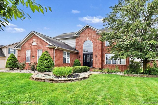 27886 Bluebird Drive, Flat Rock, MI 48134