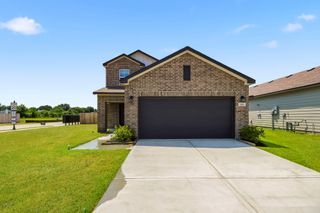 1885 Redwood Lane, Dayton, TX 77535