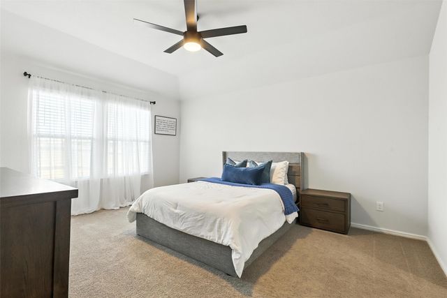 3441 Valley Bend Drive, Fort Worth, TX 76123