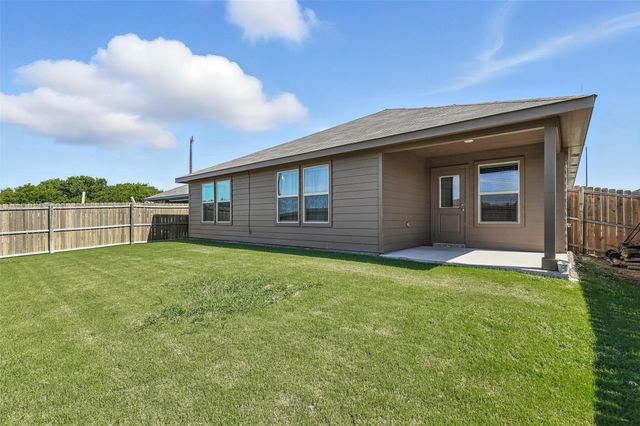 3441 Valley Bend Drive, Fort Worth, TX 76123