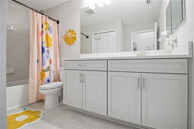 5220 78TH ST CIRCLE E, Bradenton, FL 34203