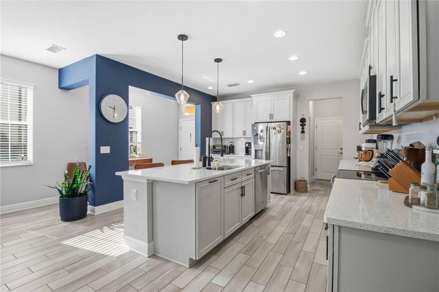 5220 78TH ST CIRCLE E, Bradenton, FL 34203
