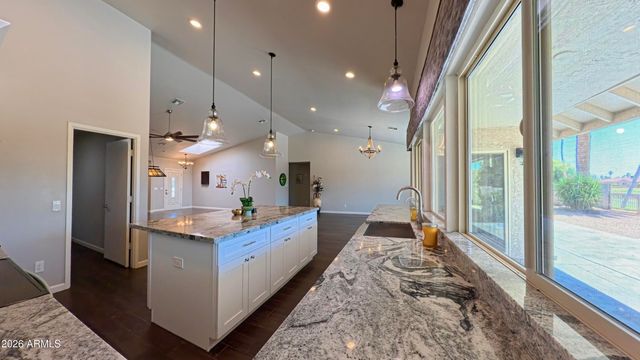 10117 E CHESTNUT Drive, Sun Lakes, AZ 85248