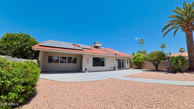 10117 E CHESTNUT Drive, Sun Lakes, AZ 85248