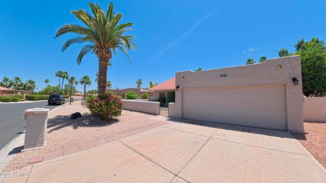 10117 E CHESTNUT Drive, Sun Lakes, AZ 85248