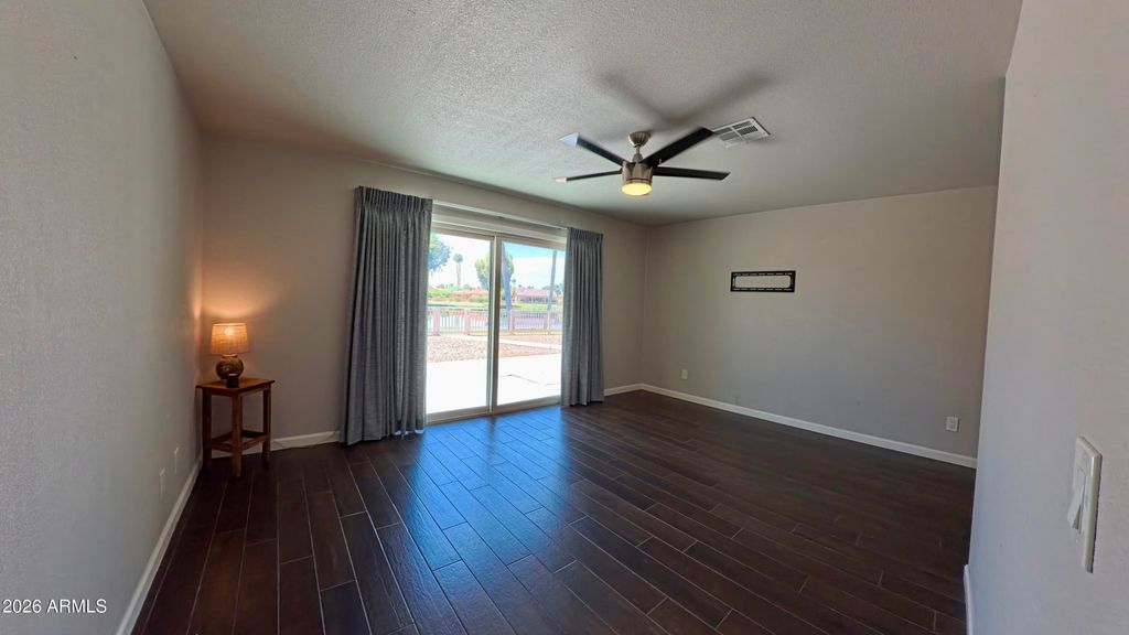 Image 26 of property listing at 10117 E CHESTNUT Drive, Sun Lakes, AZ 85248
