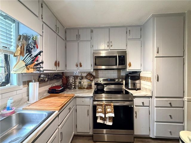6036 Wintergreen Road, Norcross, GA 30093