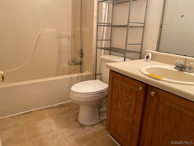 73 County Road 869 Road, Valley Grande, AL 36701