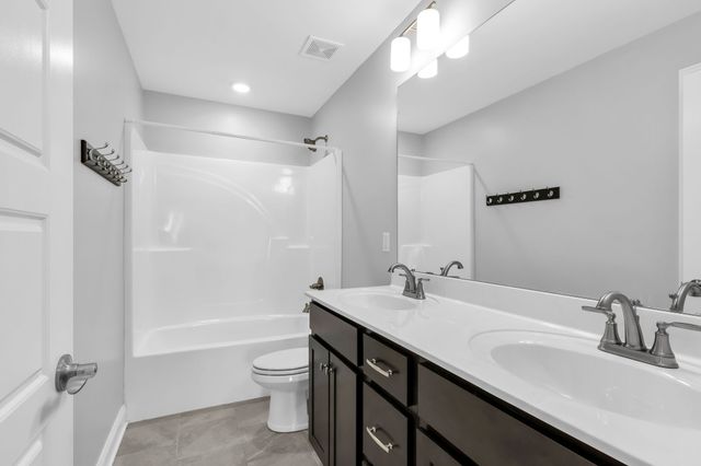 4314 Attleboro Dr, Murfreesboro, TN 37128