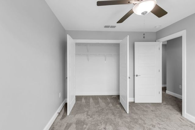 4314 Attleboro Dr, Murfreesboro, TN 37128