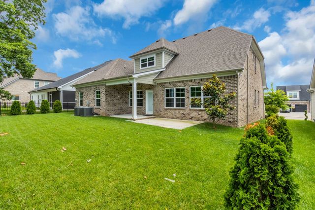 4314 Attleboro Dr, Murfreesboro, TN 37128