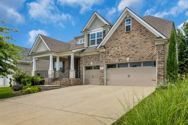 4314 Attleboro Dr, Murfreesboro, TN 37128