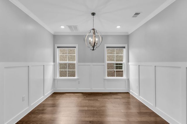 4314 Attleboro Dr, Murfreesboro, TN 37128
