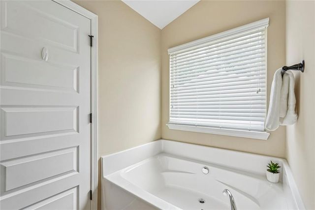 3925 Spring Ridge Drive, Cumming, GA 30028