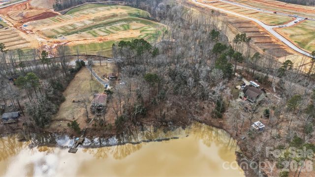 000 Duck Cove Road, Belmont, NC 28012