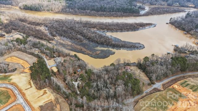 000 Duck Cove Road, Belmont, NC 28012