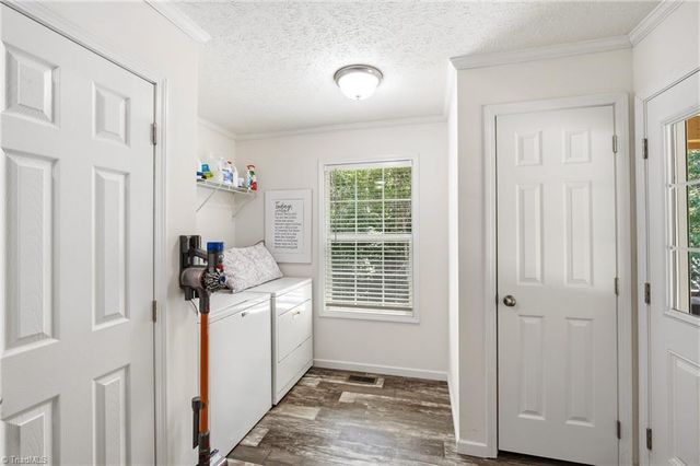 300 S Union Grove Road, Lexington, NC 27295