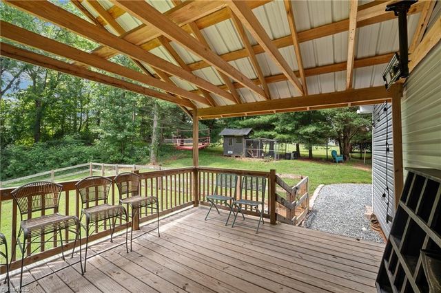 300 S Union Grove Road, Lexington, NC 27295