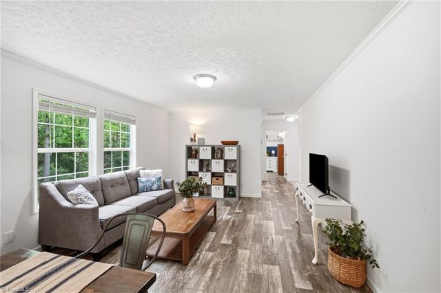 300 S Union Grove Road, Lexington, NC 27295