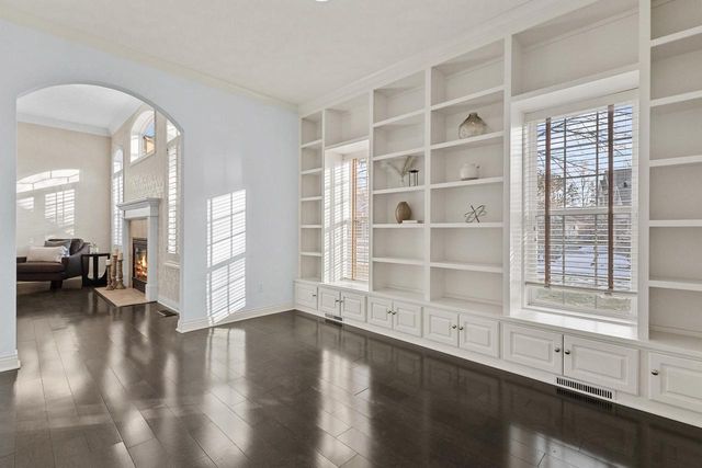 825 YORKSHIRE ROAD, Neenah, WI 54956