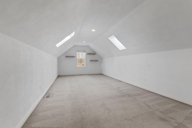 825 YORKSHIRE ROAD, Neenah, WI 54956