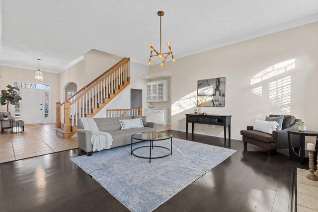 825 YORKSHIRE ROAD, Neenah, WI 54956