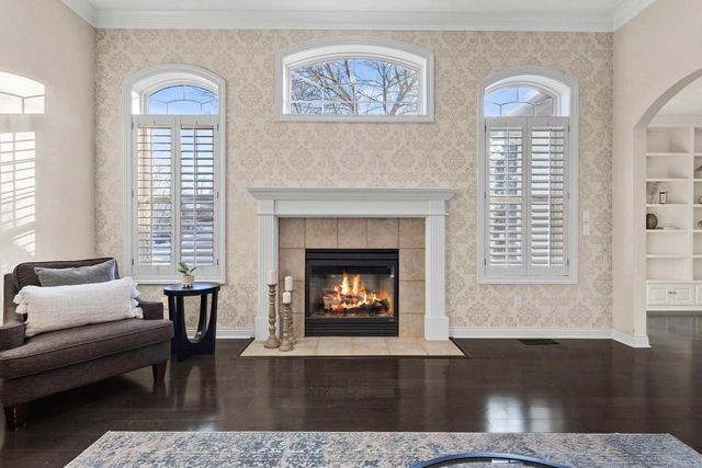 825 YORKSHIRE ROAD, Neenah, WI 54956